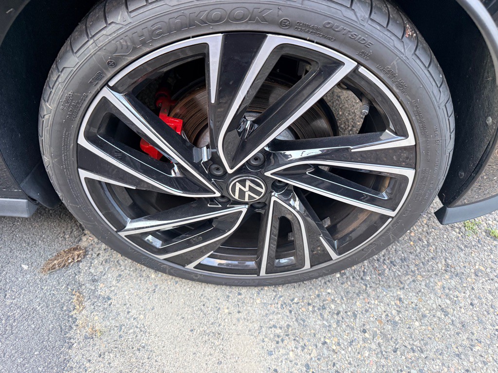 2024 Volkswagen GTI Image 24