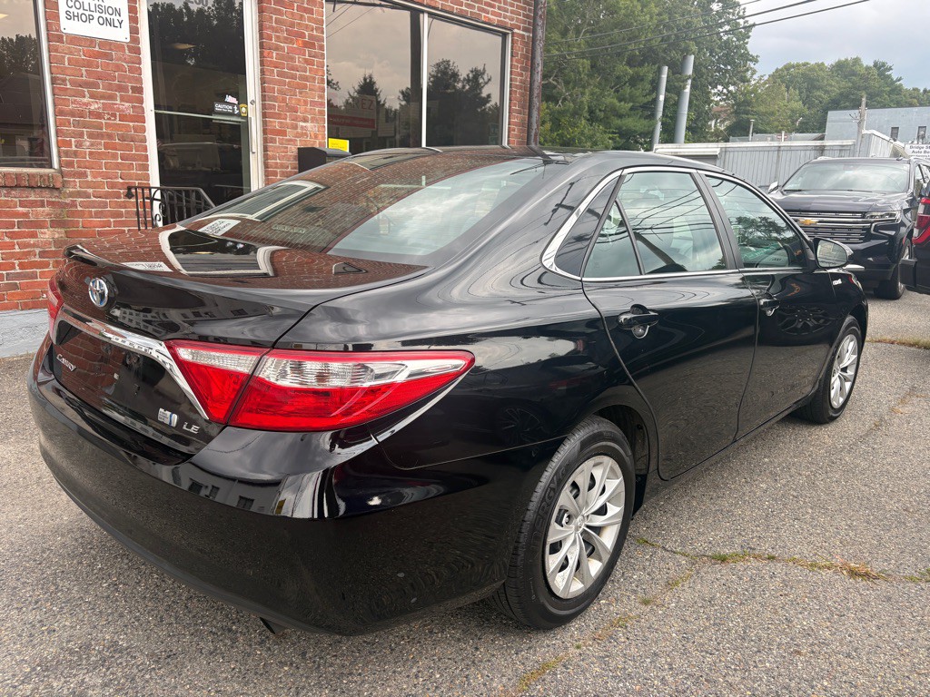 2016 Toyota Camry Image 3