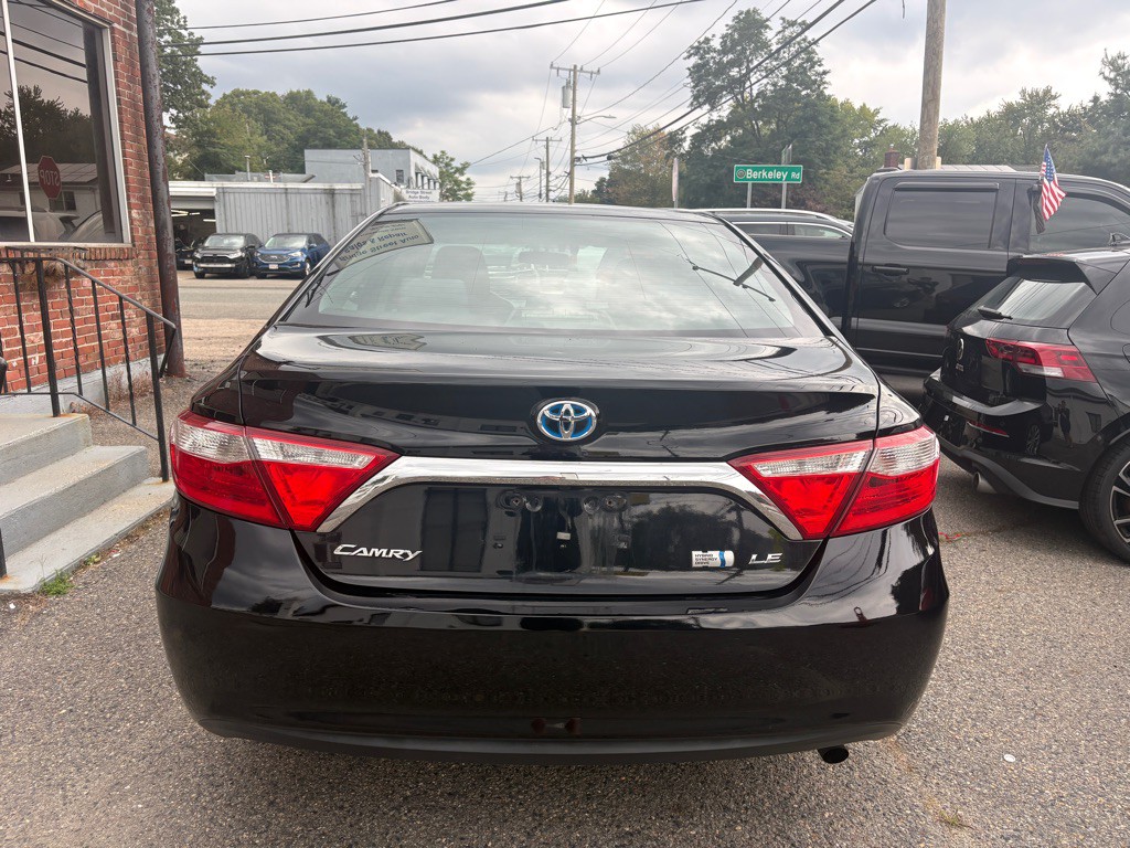 2016 Toyota Camry Image 4