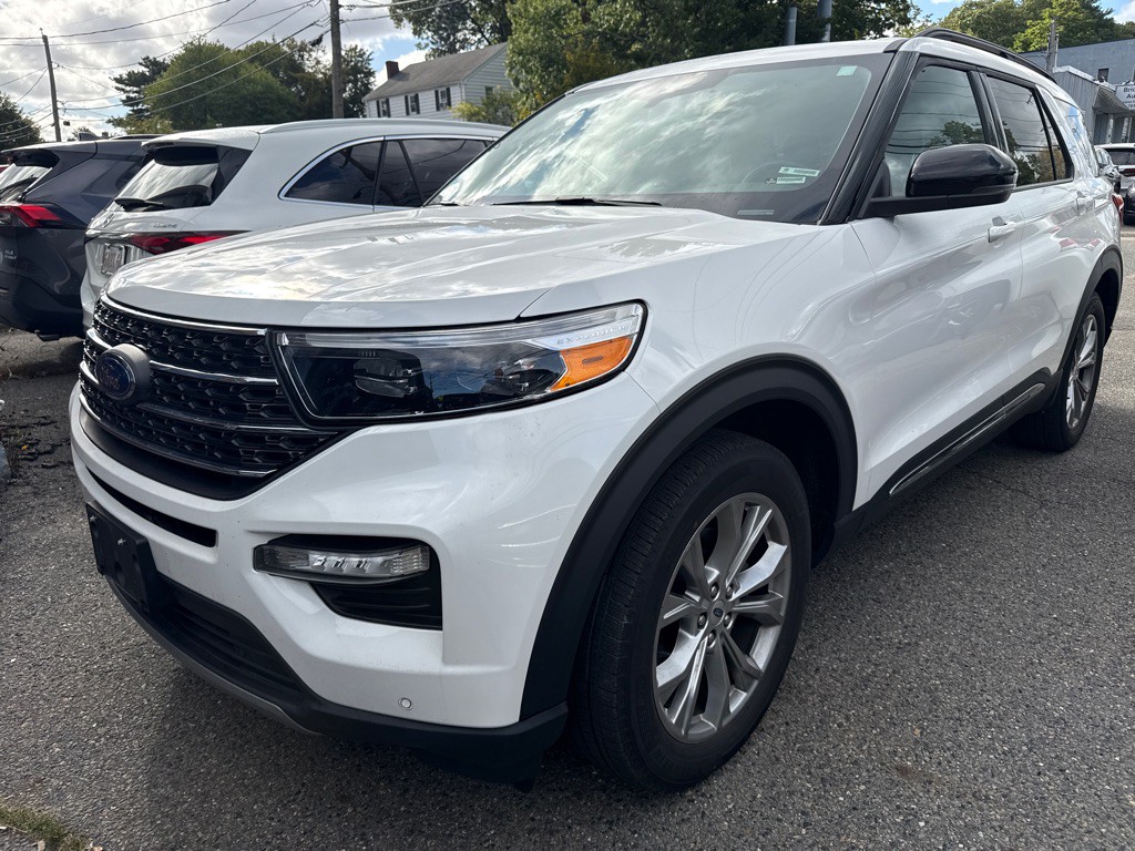 2024 Ford Explorer Image 2