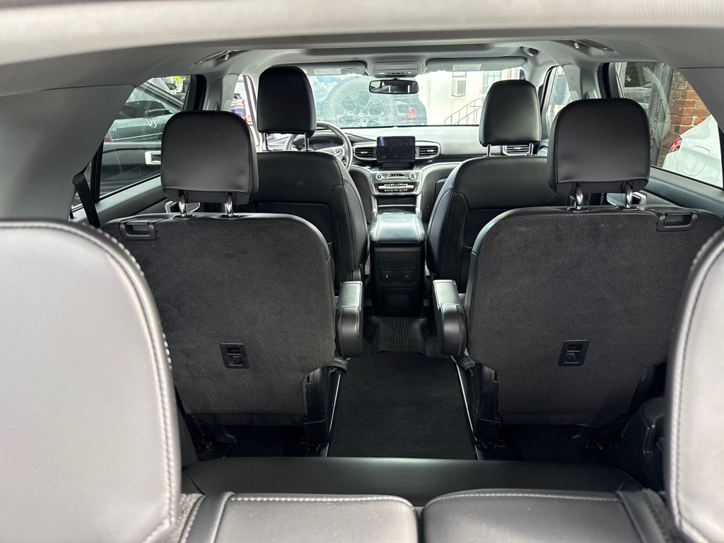 2024 Ford Explorer Image 9