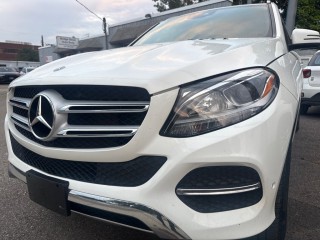 Image for 2019 Mercedes-Benz GLE-Class GLE 400 4MATIC ID: 7696517