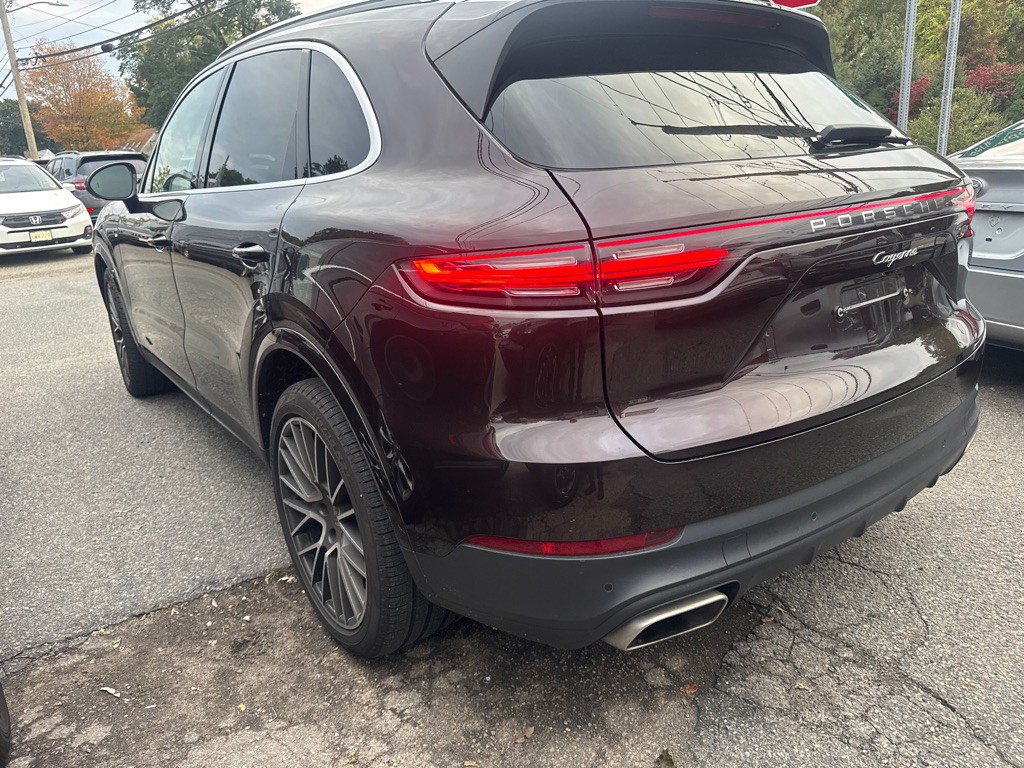 2020 Porsche Cayenne Image 4