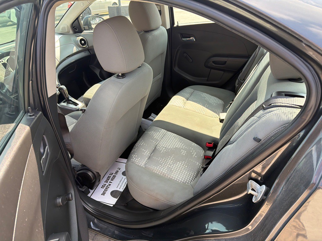 2014 Chevrolet Sonic Image 6