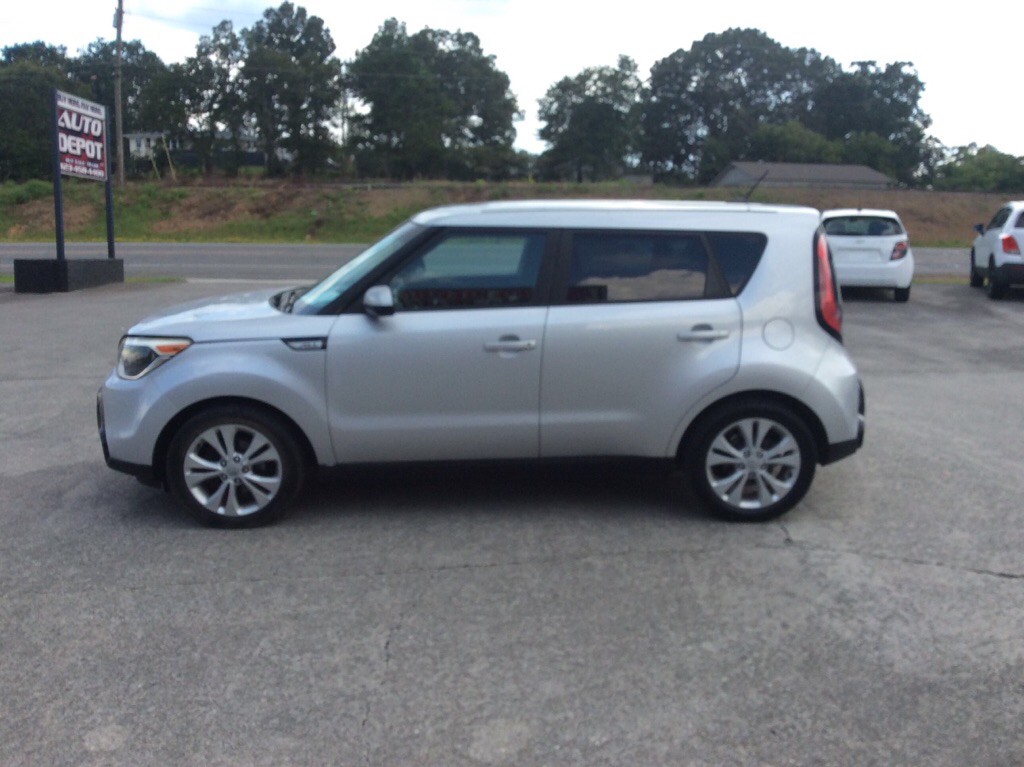 2016 Kia Soul Image 2
