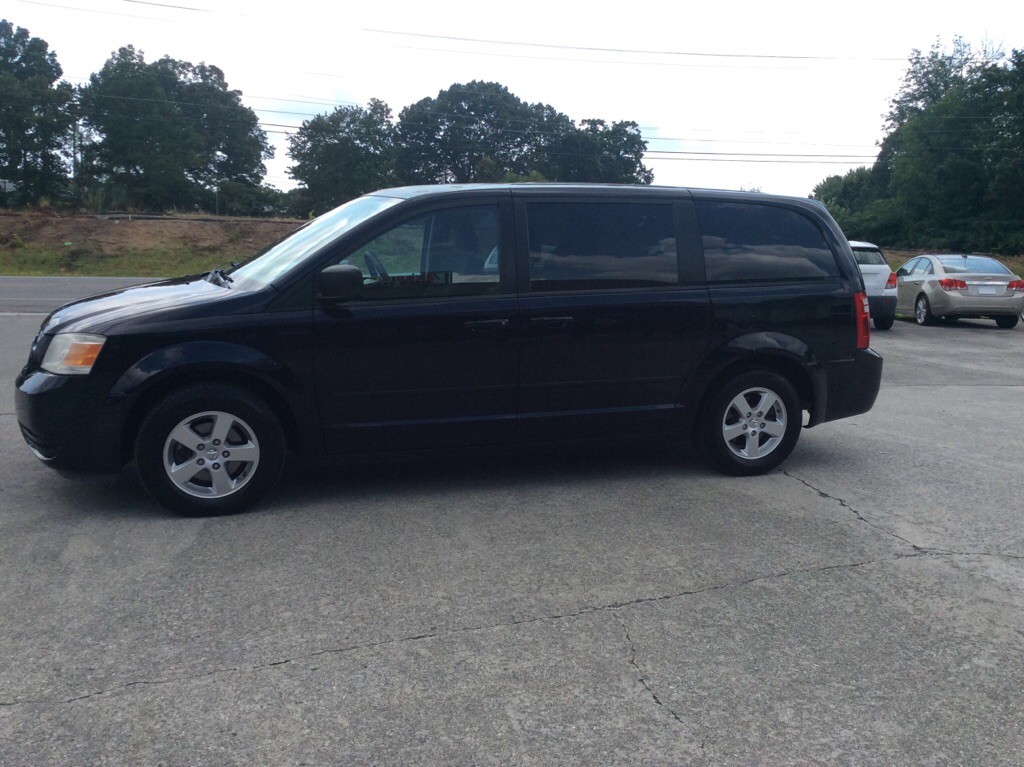 2010 Dodge Grand Caravan Image 2