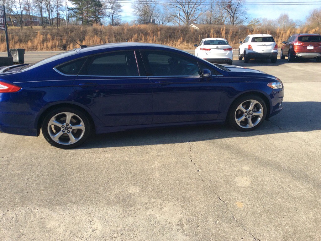 2013 Ford Fusion Image 3