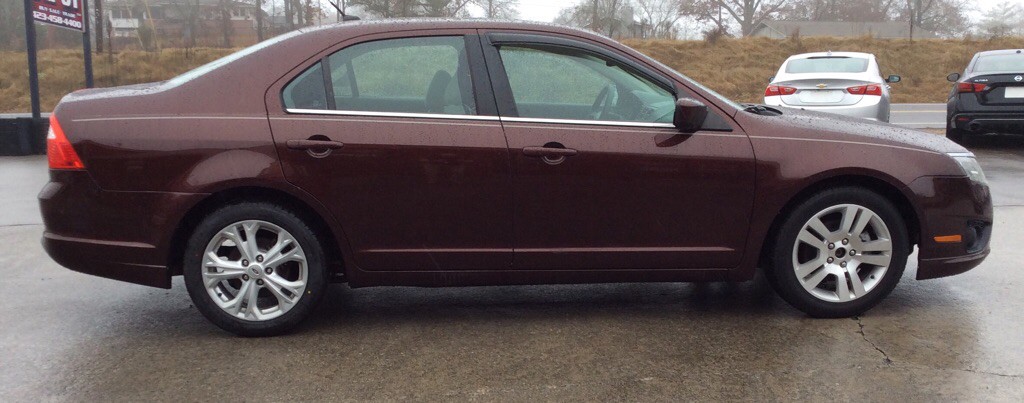 2012 Ford Fusion Image 1