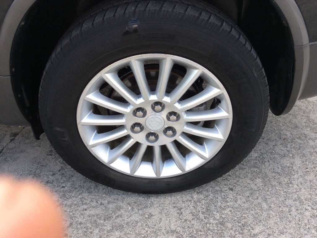 2012 Buick Enclave Image 8