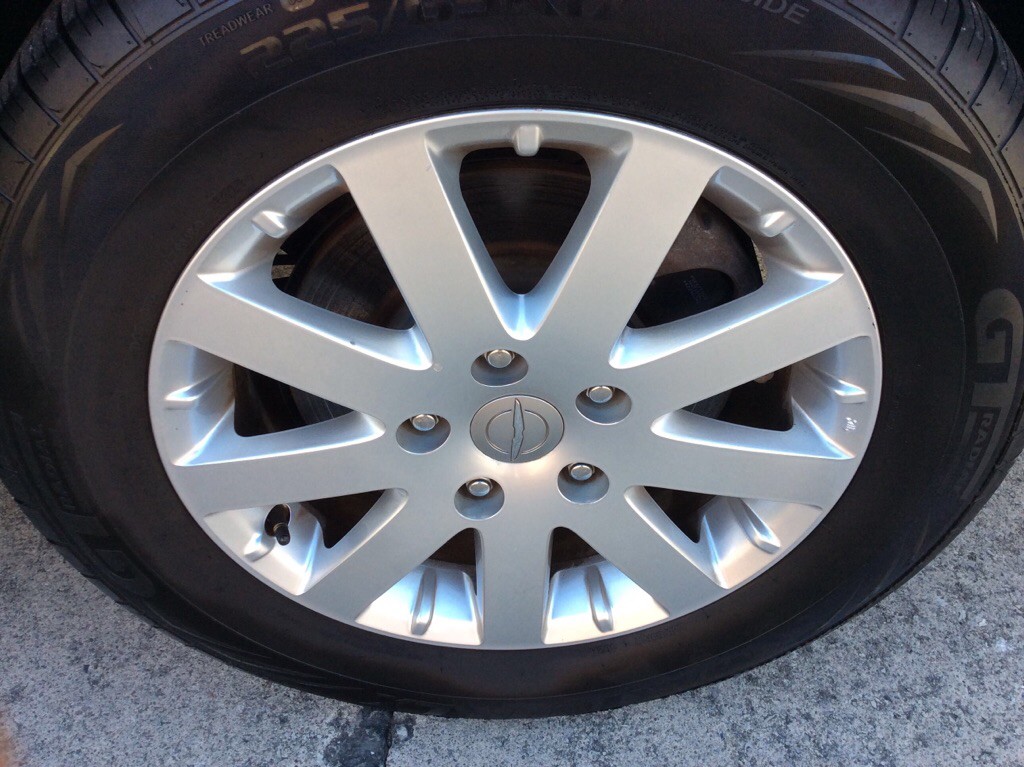 2015 Chrysler Town & Country Image 9