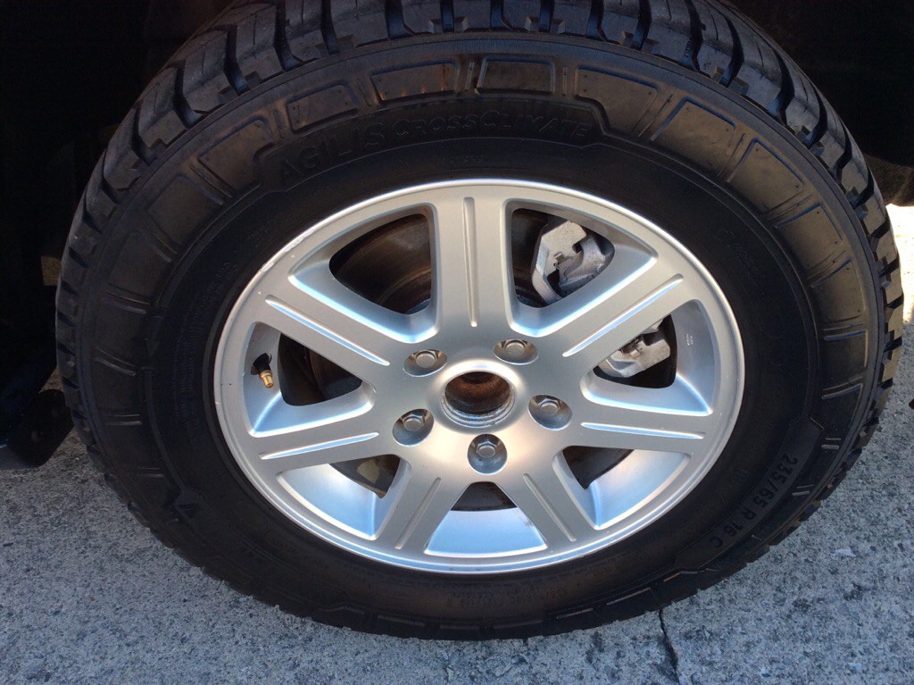 2012 Chrysler Town & Country Image 9