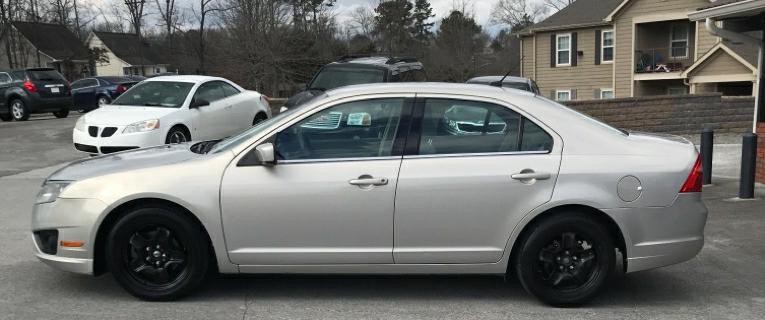 2010 Ford Fusion Image 1