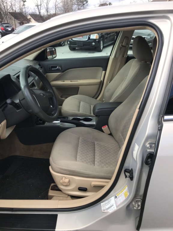 2010 Ford Fusion Image 6