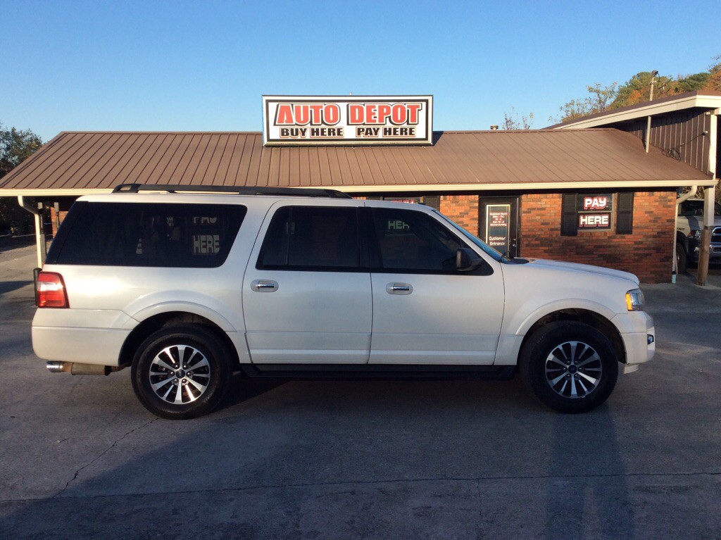 2017 Ford Expedition Image 1
