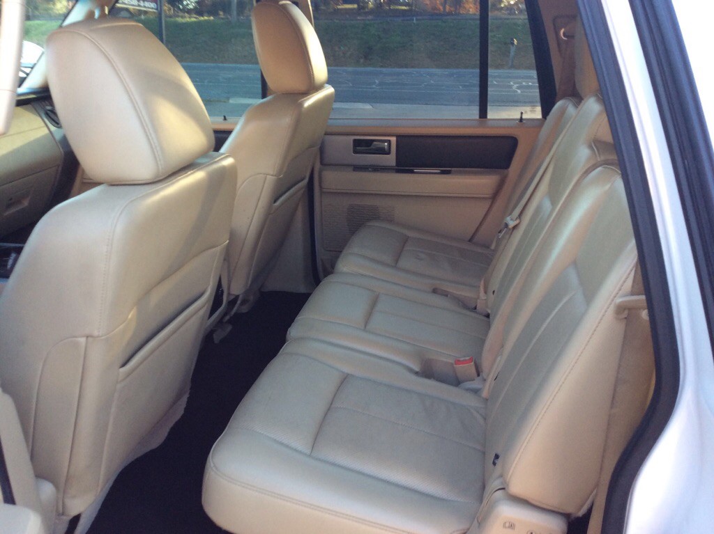 2017 Ford Expedition Image 6