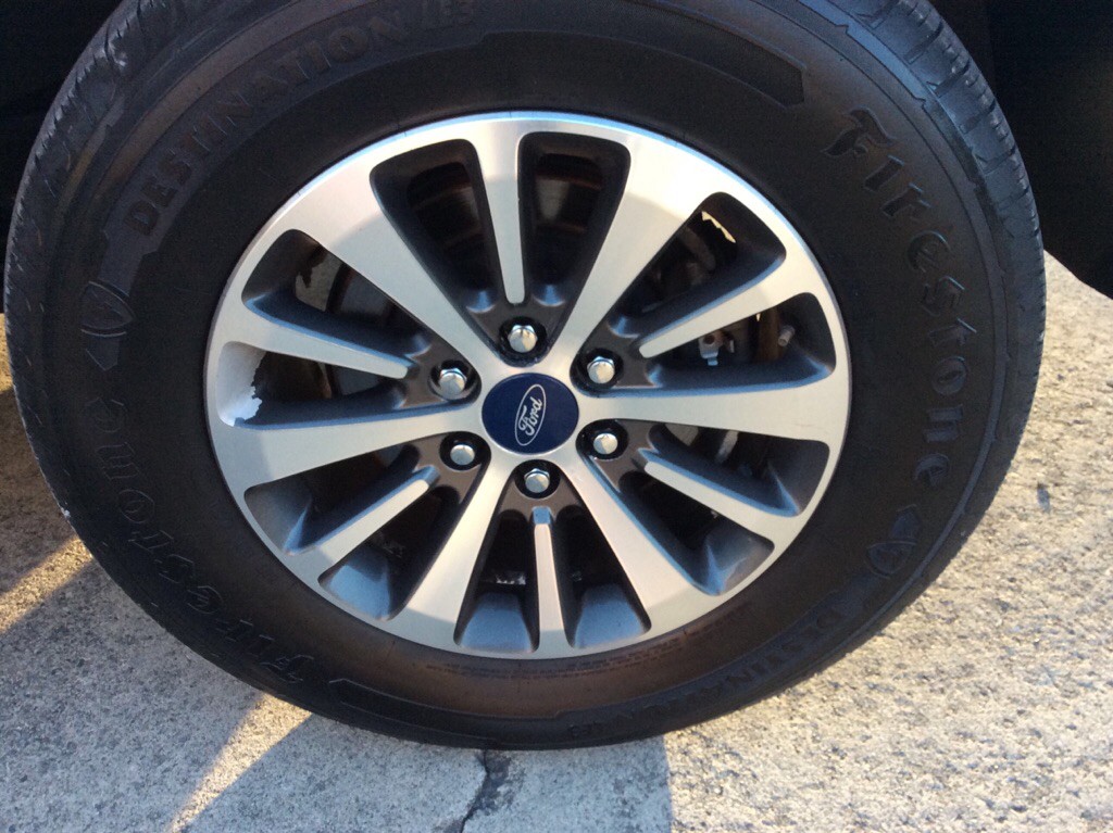 2017 Ford Expedition Image 9