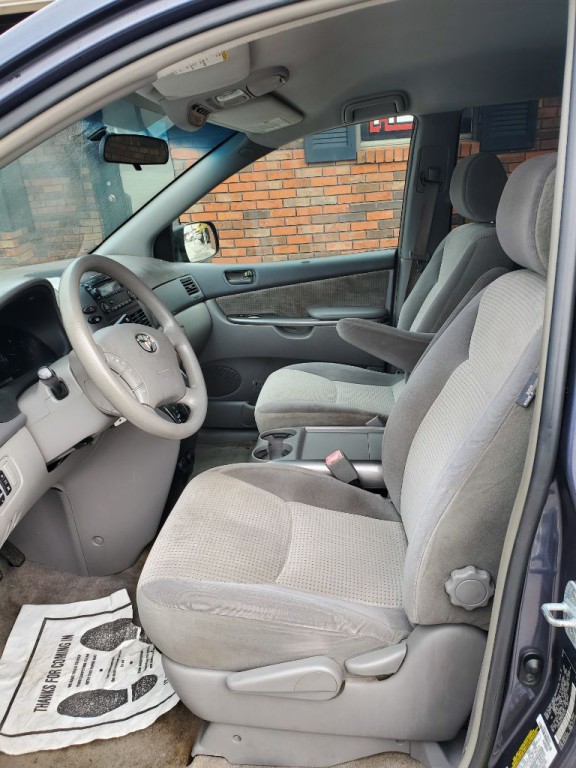 2006 Toyota Sienna Image 8