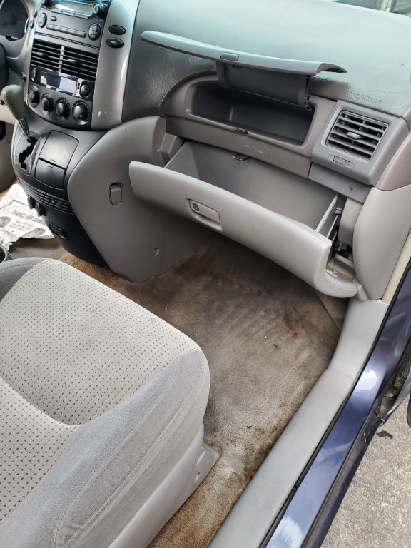 2006 Toyota Sienna Image 20