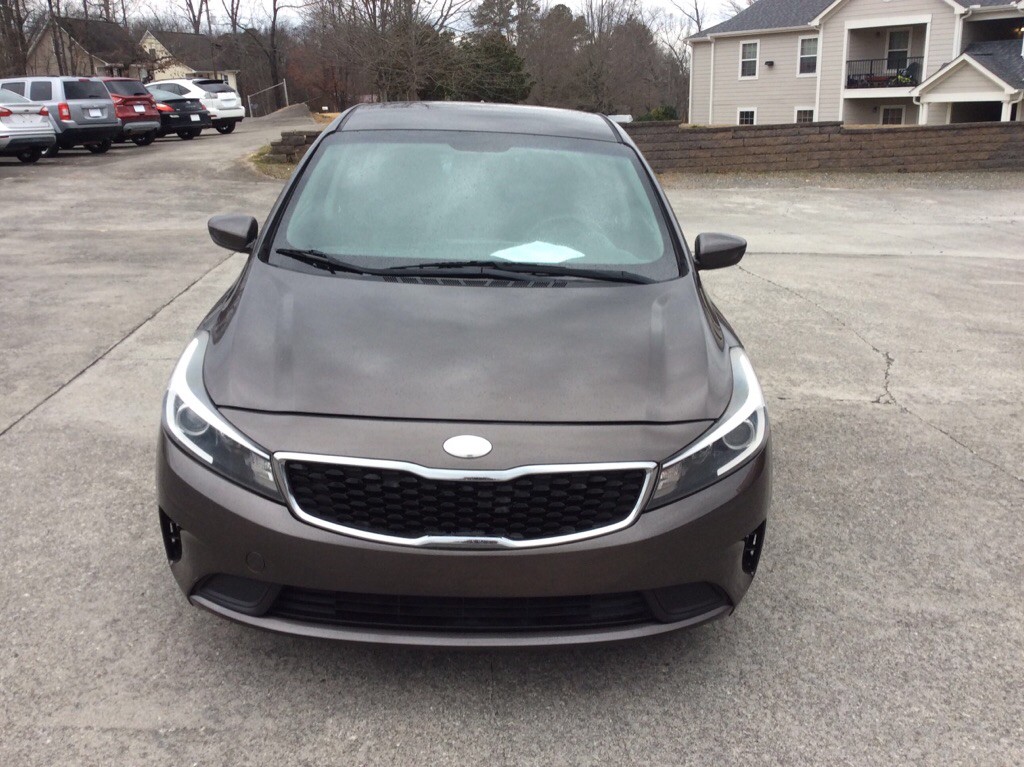 2018 Kia Forte Image 2