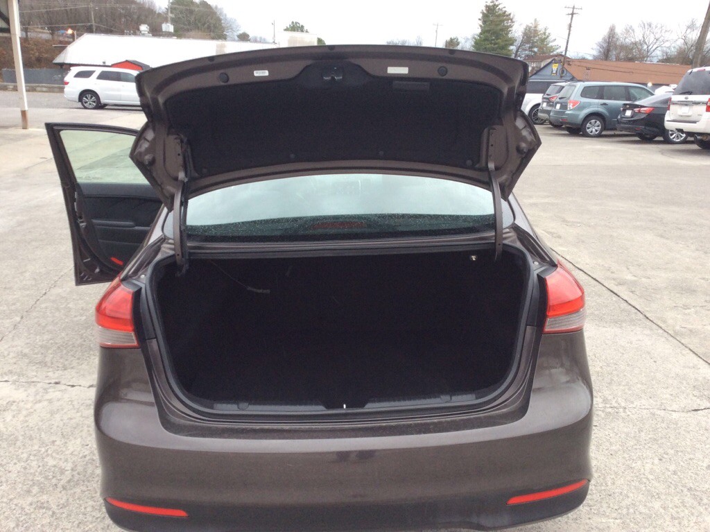 2018 Kia Forte Image 7