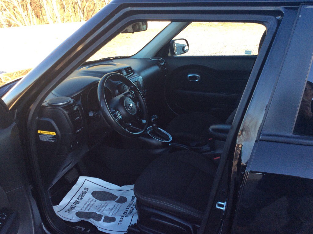 2017 Kia Soul Image 8