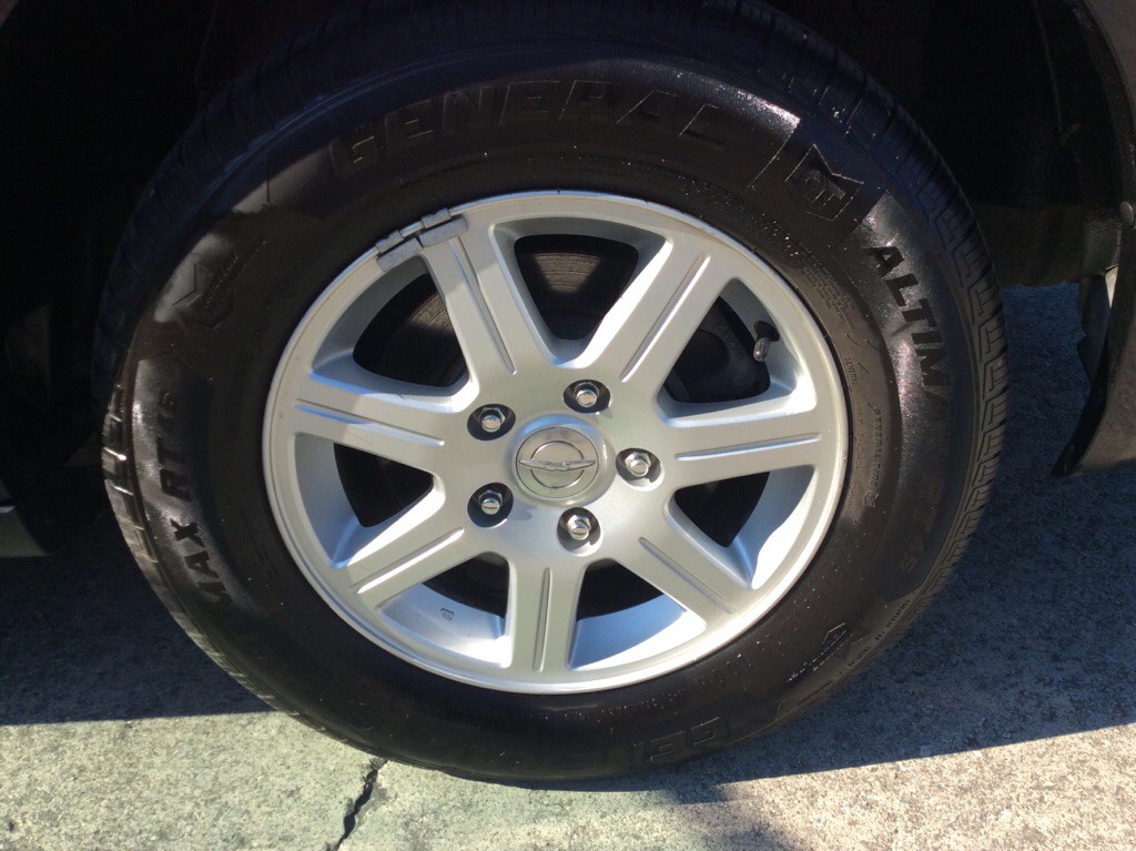 2013 Chrysler Town & Country Image 8