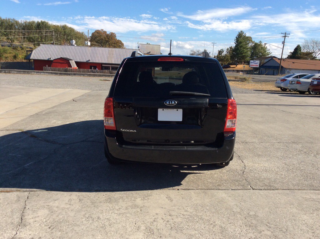 2014 Kia Sedona Image 4