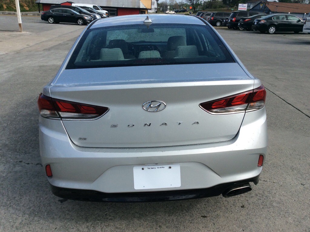 2018 Hyundai Sonata Image 4