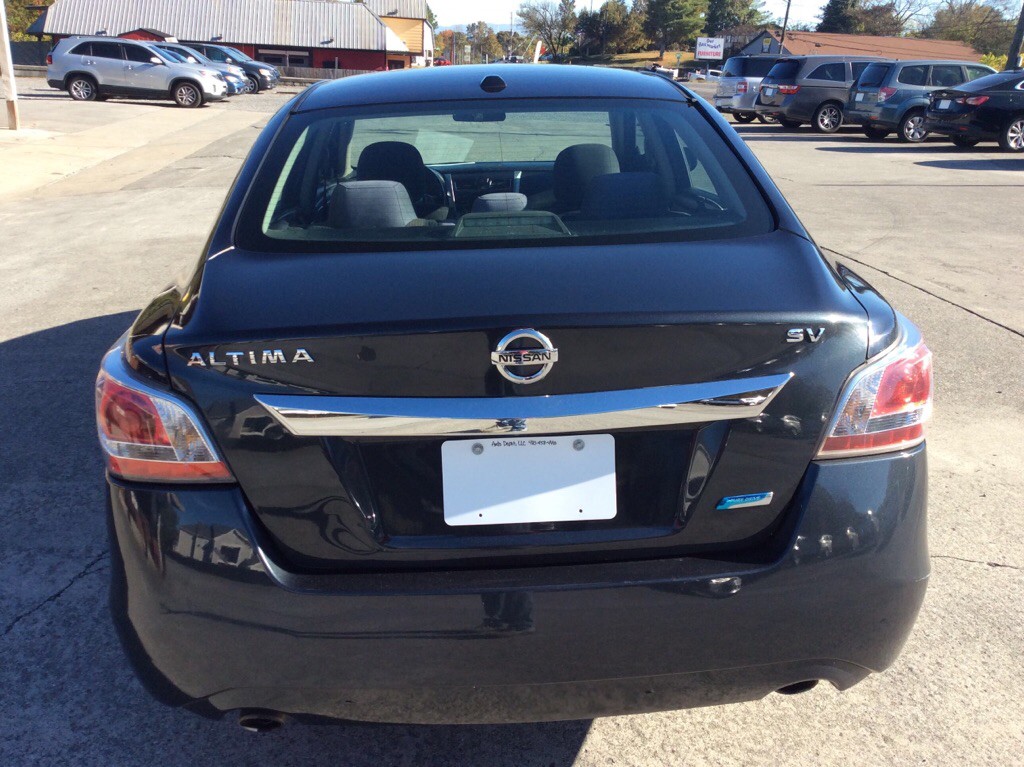 2014 Nissan Altima Image 4
