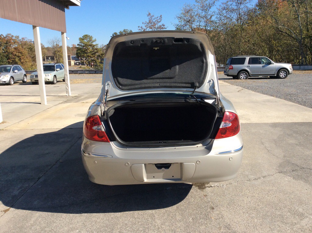 2008 Buick Lacrosse Image 8