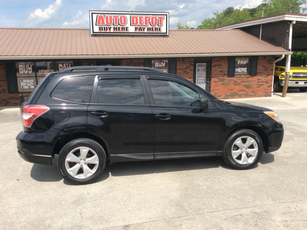 2014 Subaru Forester Image 1