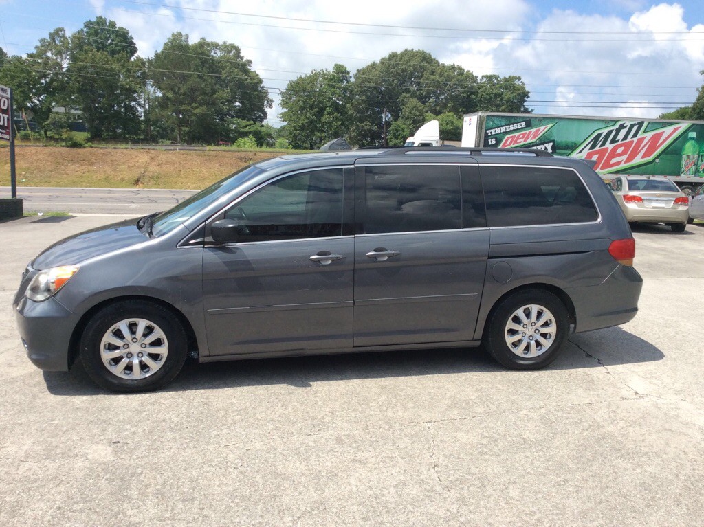 2010 Honda Odyssey Image 2