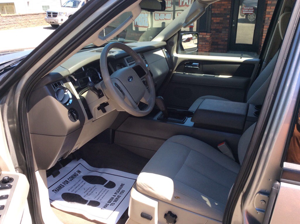 2008 Ford Expedition Image 5