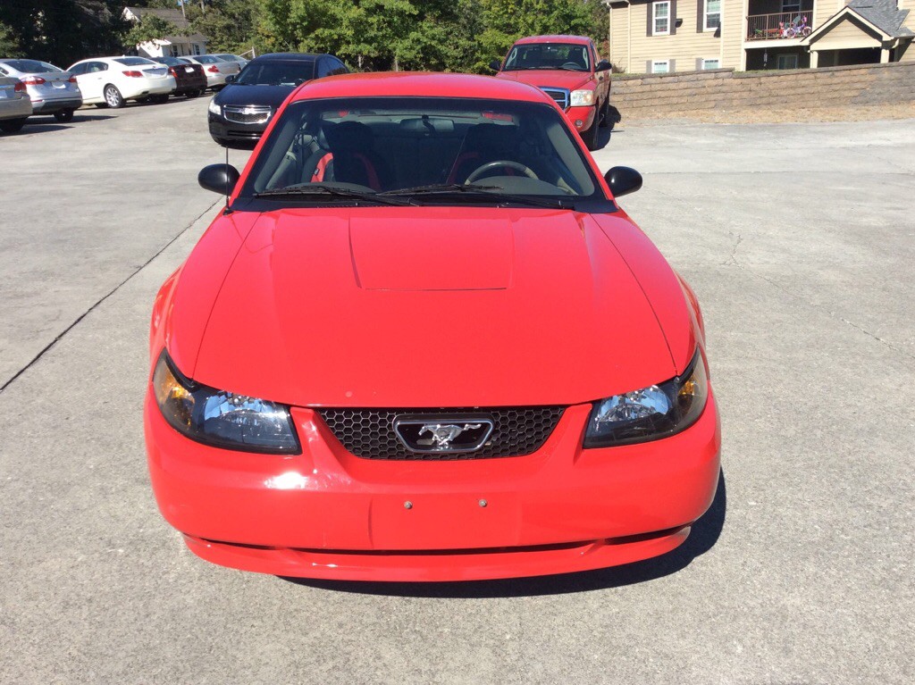 2004 Ford Mustang Image 2