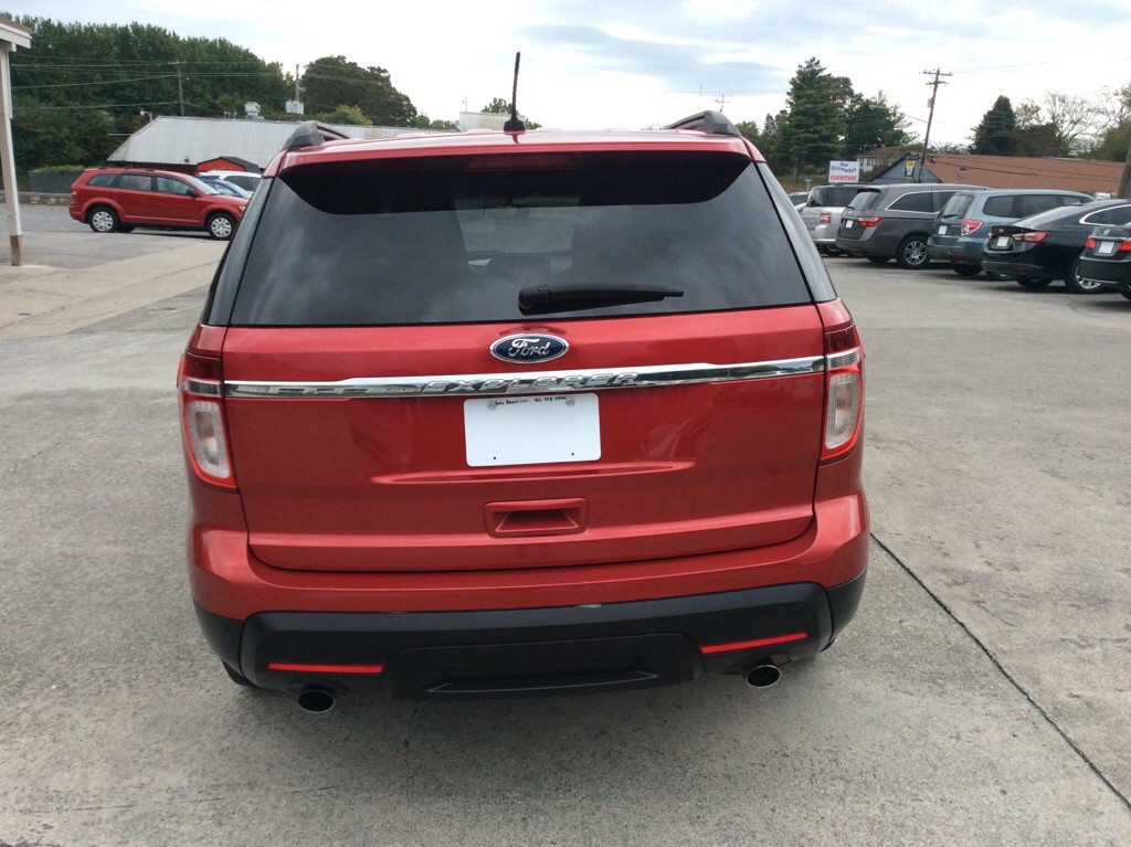 2012 Ford Explorer Image 4