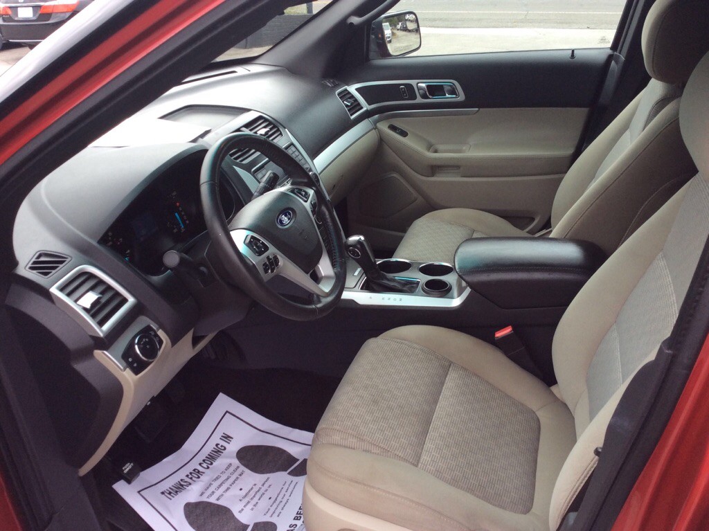 2012 Ford Explorer Image 5