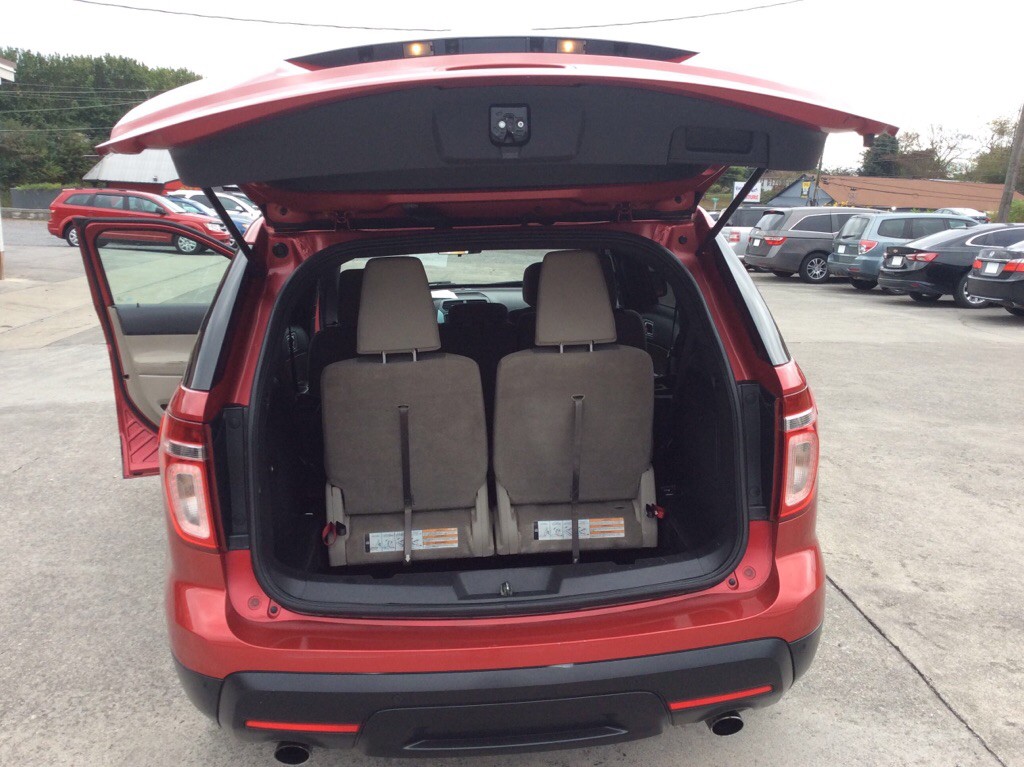 2012 Ford Explorer Image 7