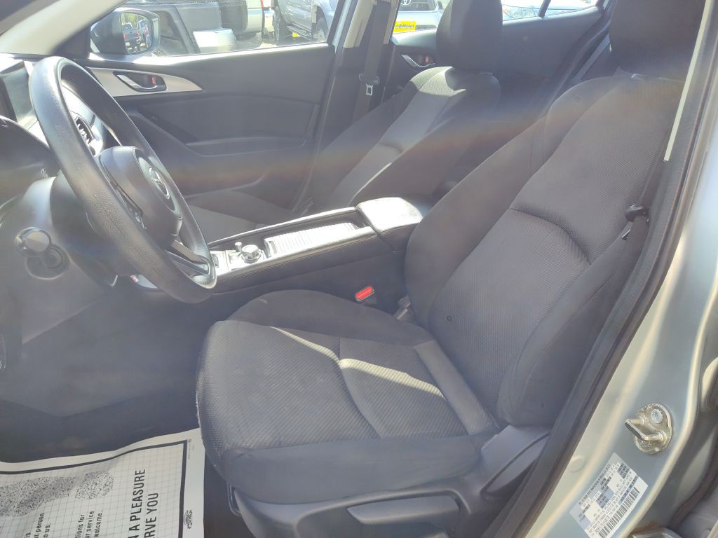 2018 Mazda Mazda3 Image 12