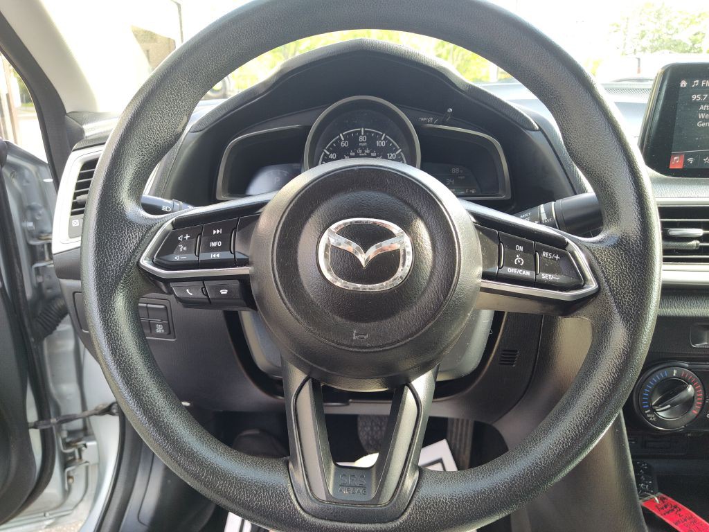 2018 Mazda Mazda3 Image 30