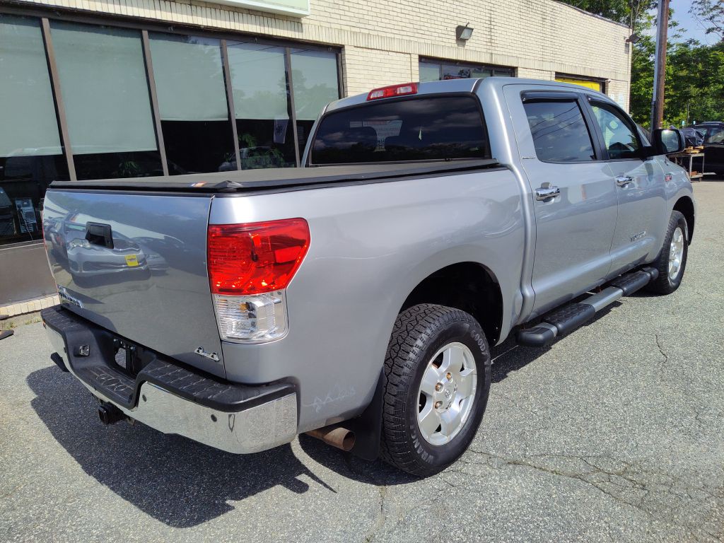 2011 Toyota Tundra Image 8