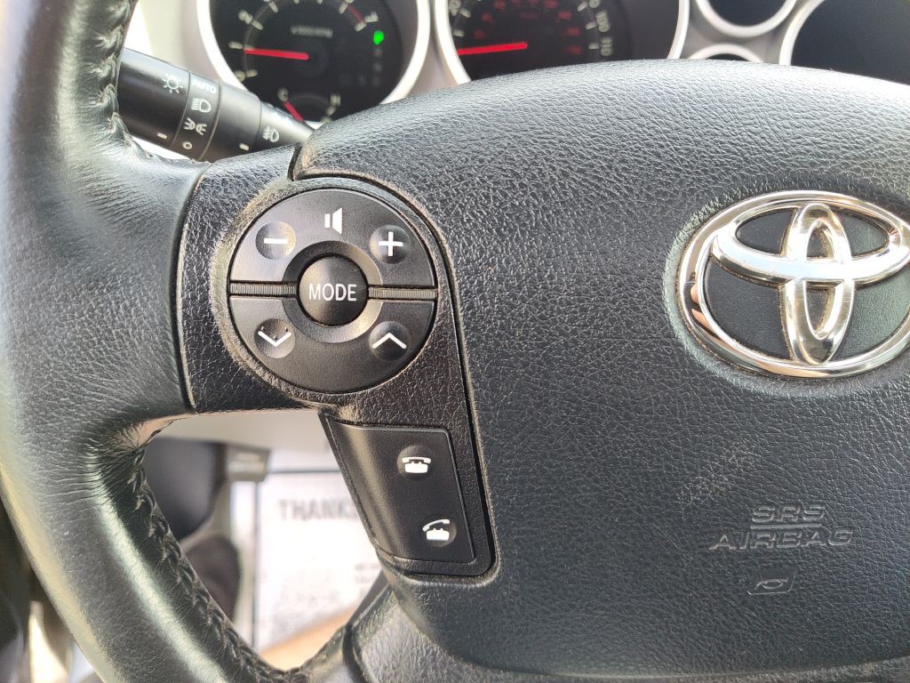 2011 Toyota Tundra Image 33