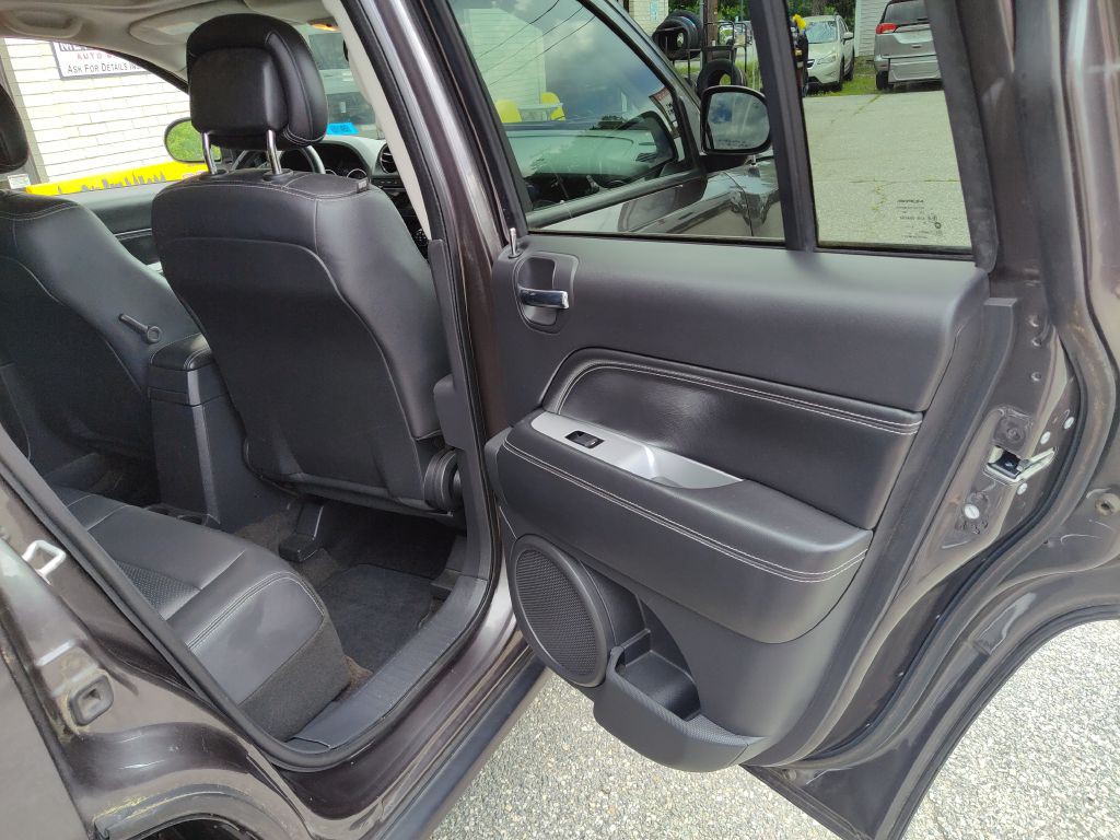 2015 Jeep Compass Image 20