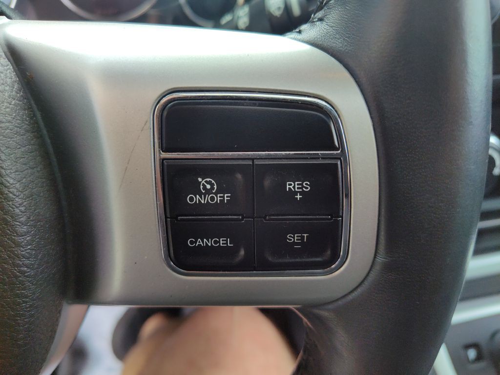 2015 Jeep Compass Image 27