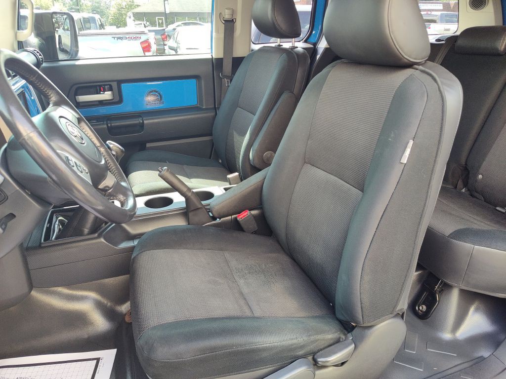 2007 Toyota FJ Cruiser Image 10