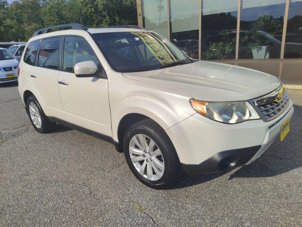 2012 Subaru Forester Image 2