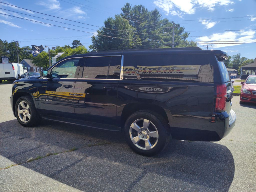 2018 Chevrolet Suburban Image 5