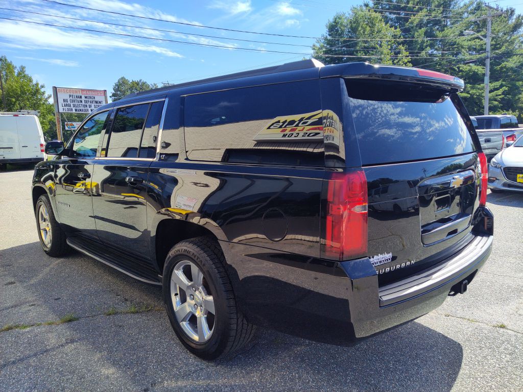 2018 Chevrolet Suburban Image 6