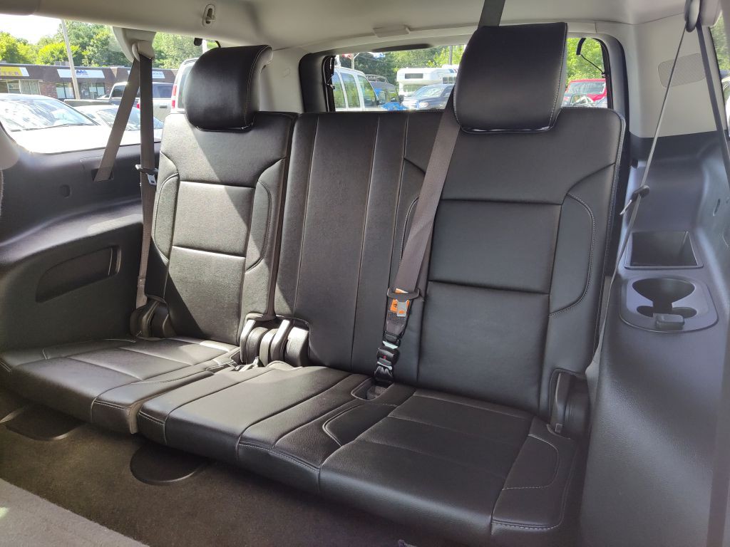 2018 Chevrolet Suburban Image 13