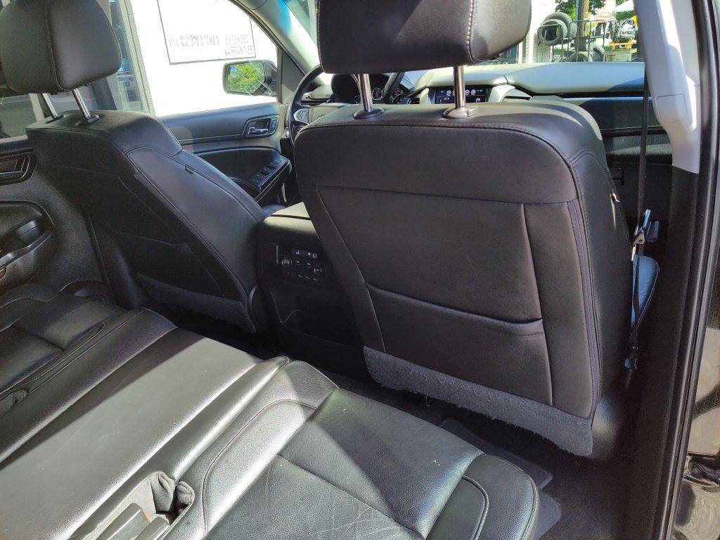 2018 Chevrolet Suburban Image 17