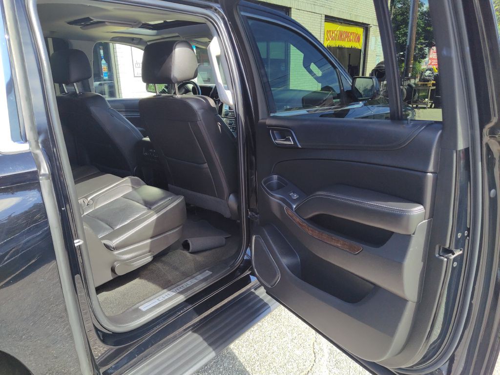 2018 Chevrolet Suburban Image 18